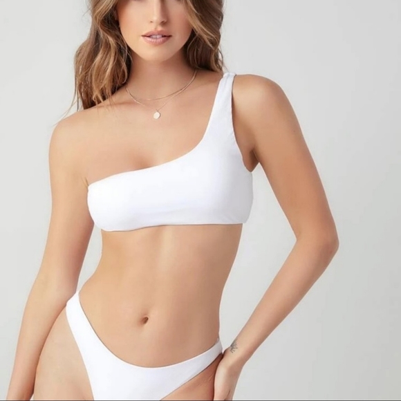 2 Piece One Shoulder White Bikini High Waist sexy ✨️ - Picture 3 of 10